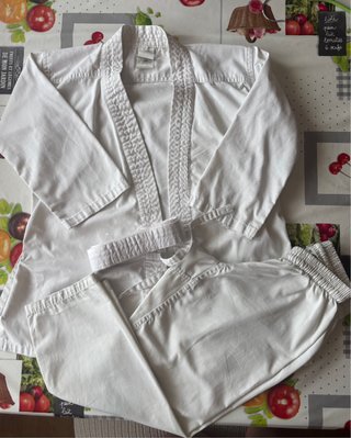 Kimono Karate Niños Talla 130cm Blanco