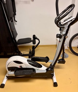 Bicicleta elíptica BH ZK200 magnética