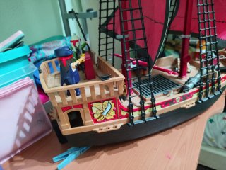 Barco Pirata Playmobil con Figuras