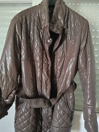 Parka G3 Marrón Acolchada Cinturón
