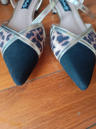 Zapatos Slingback Mujer Animal Print Oro Negro