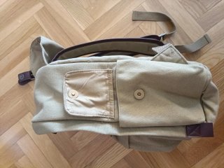 Mochila Catai beige con detalles marrones
