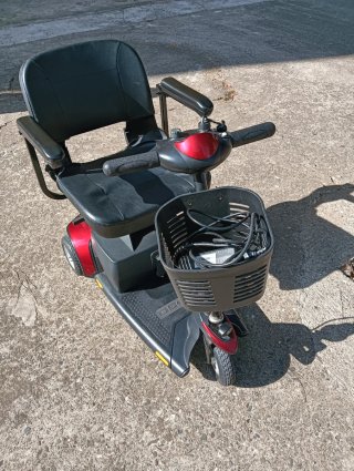 Scooter movilidad Go Go 3 ruedas