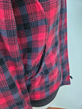 Chaqueta Rip Curl cuadros rojo y negro