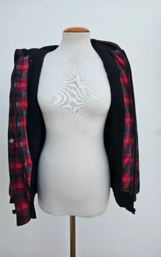 Chaqueta Rip Curl cuadros rojo y negro