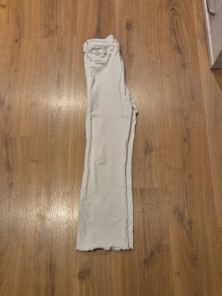 Pantalón acampanado blanco Stradivarius