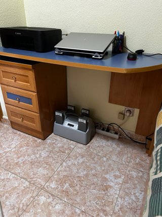 Armario juvenil madera 2 puertas y 2 cajones