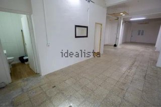 Se vende local en Ibi de 93m2