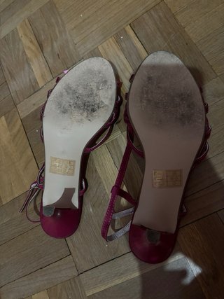 Sandalias AVANCE rosas y rojas con flor