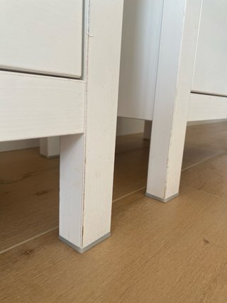Mesita de noche IKEA blanca