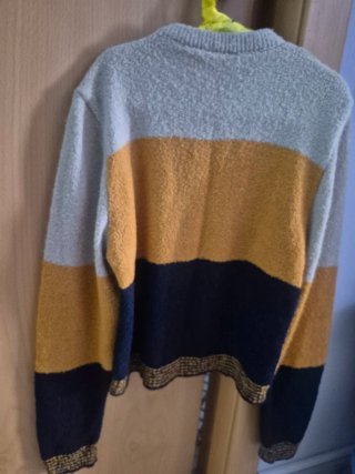 Jersey cuello pico 3 colores