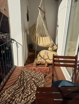 Silla colgante beige