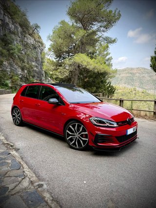 Volkswagen Golf GTI Perfomance