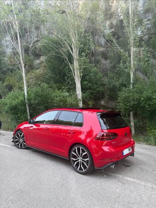 Volkswagen Golf GTI Perfomance