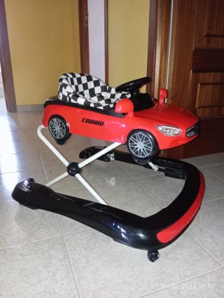 Andador correpasillos coche cabrio rojo