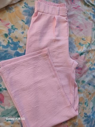 Pantalones anchos rosas