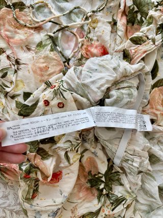 Camisa Zara floral manga larga