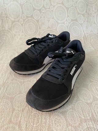 Zapatillas Puma ST Runner V3 Negras y Blancas
