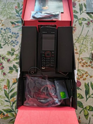 Nokia 5220 XpressMusic con caja