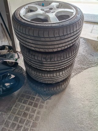 Llantas 16 4x100 con neumáticos nuevos