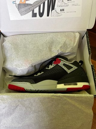 Jordan Spizike Low Negro Rojo