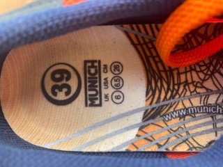 Zapatillas Munich Naranja y Azul