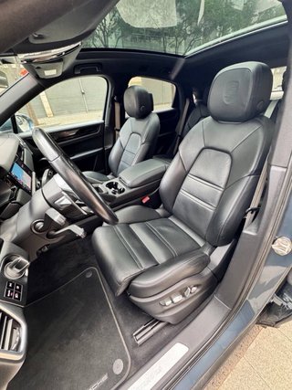 Porsche Cayenne 2020
