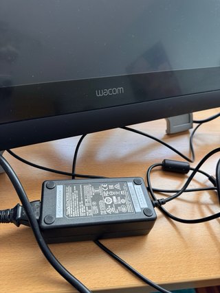 Tableta gráfica Wacom Cintiq 22HD