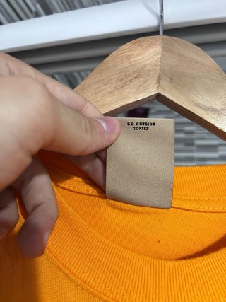 Camiseta Nike ACG Talla S Naranja