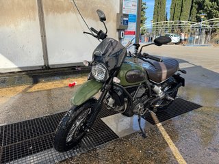 Ducati Scrambler Enduro Verde Militar