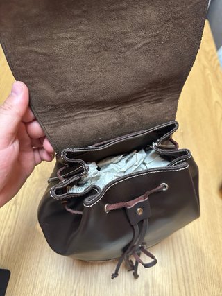 Mochila Rociera Cuero Marrón (UBRIQUE)