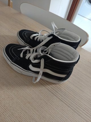 Zapatillas Vans Mujer Negras y Blancas