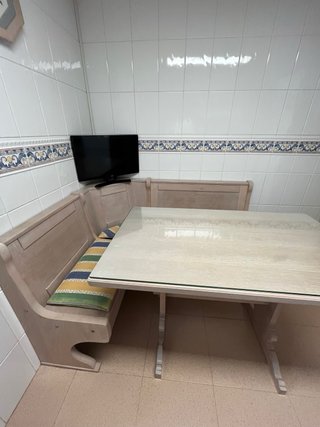 Rinconera de cocina y mesa con cristal