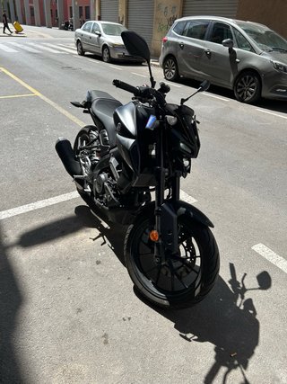 Yamaha MT-125 Negra