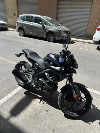 Yamaha MT-125 Negra