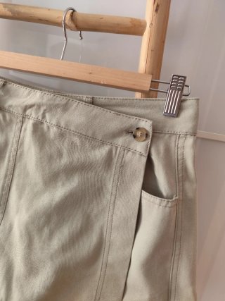 Falda pantalón beige