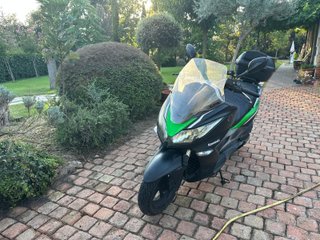 Kawasaki J300 ABS 2014 Baúl GIVI