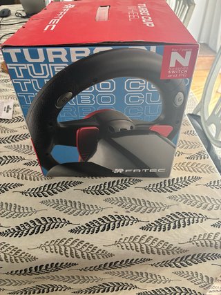 Volante Turbo Cup para Nintendo Switch y PC