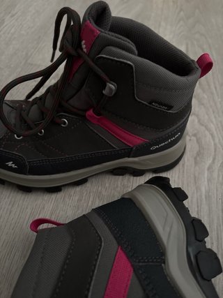 Botas de montaña grises y rosas niña TALLA 33