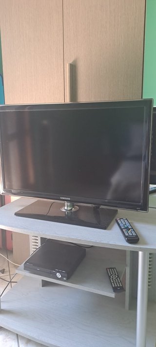 samsung tv UE32D4000NW