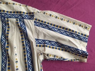 Camisa de manga corta M blanca amarilla azul Lepis