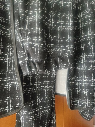 Traje estampado negro y blanco Talla S