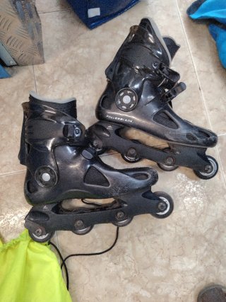 Patines en línea Rollerblade negros nr 44