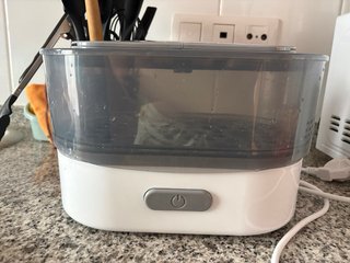 Esterilizador y Calienta Biberones Jané