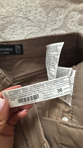 Pantalón efecto piel Stradivarius Talla S