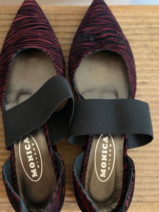Tacones elegantes Monica punta fina