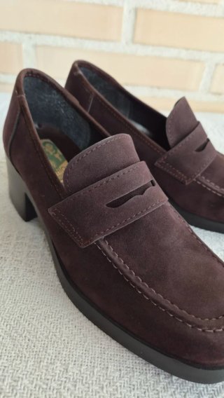 Mocasines ante tacón ancho