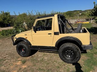 Suzuki Samurai 1990