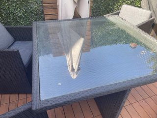 Tavolo da giardino El Corte Inglés con 4 sedie