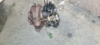 Turbo IHI RHF4  Nissan Cabstar YD25